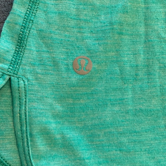 Lululemon workout tank top - Picture 3 of 3